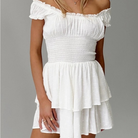 Princess Polly Dresses & Skirts - Princess Polly Love Galore white Romper Dress size 6